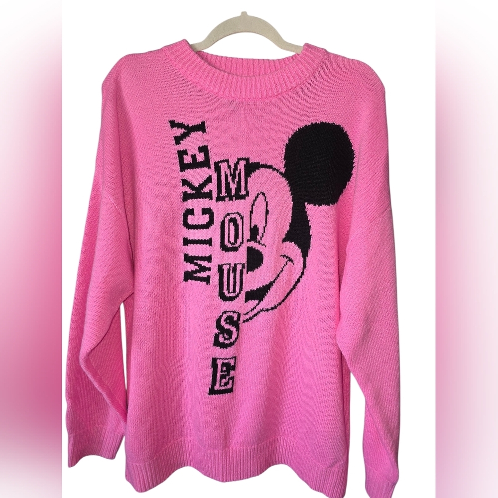 H&M Divided Disney Mickey Mouse Jacquard Knit Sweater Pink Black Crewneck‎
